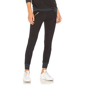 N:Philanthropy jogger